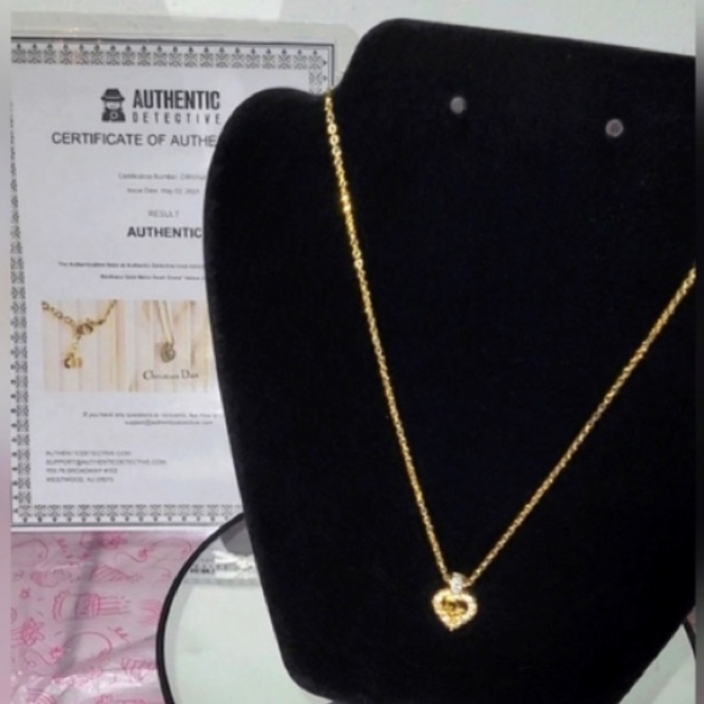 COA CHRISTIAN DIOR CD LOGO RHINESTONE HEART NECKLACE ✨️🔥 - Picture 3 of 6